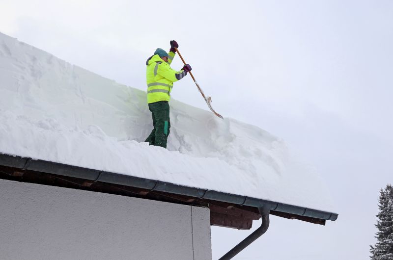 Ice Dam Removal in Kent, WA
