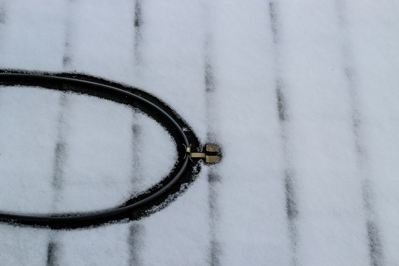 Roof Ice Dam Removal in Gig Harbor, WA