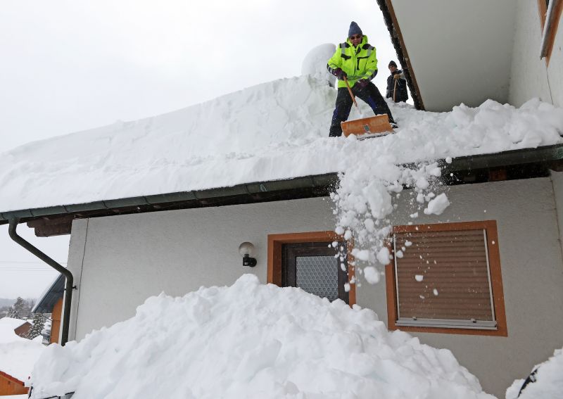 Roof Snow Removal in New York, NY