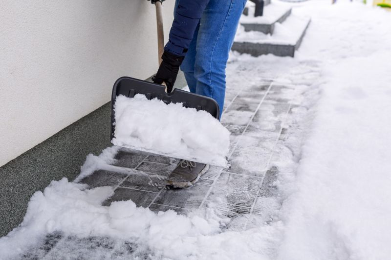 Snow Shoveling Service in New York, NY